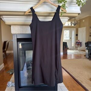 Old Navy Black Athletic Dress Small